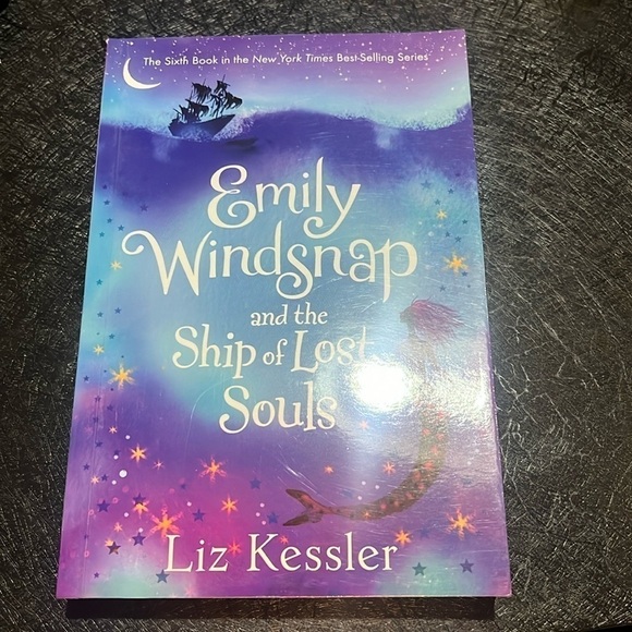 10 books for a young lady.  Emily Windsnap, ED Baker, Janette Rallison etc - Picture 3 of 16